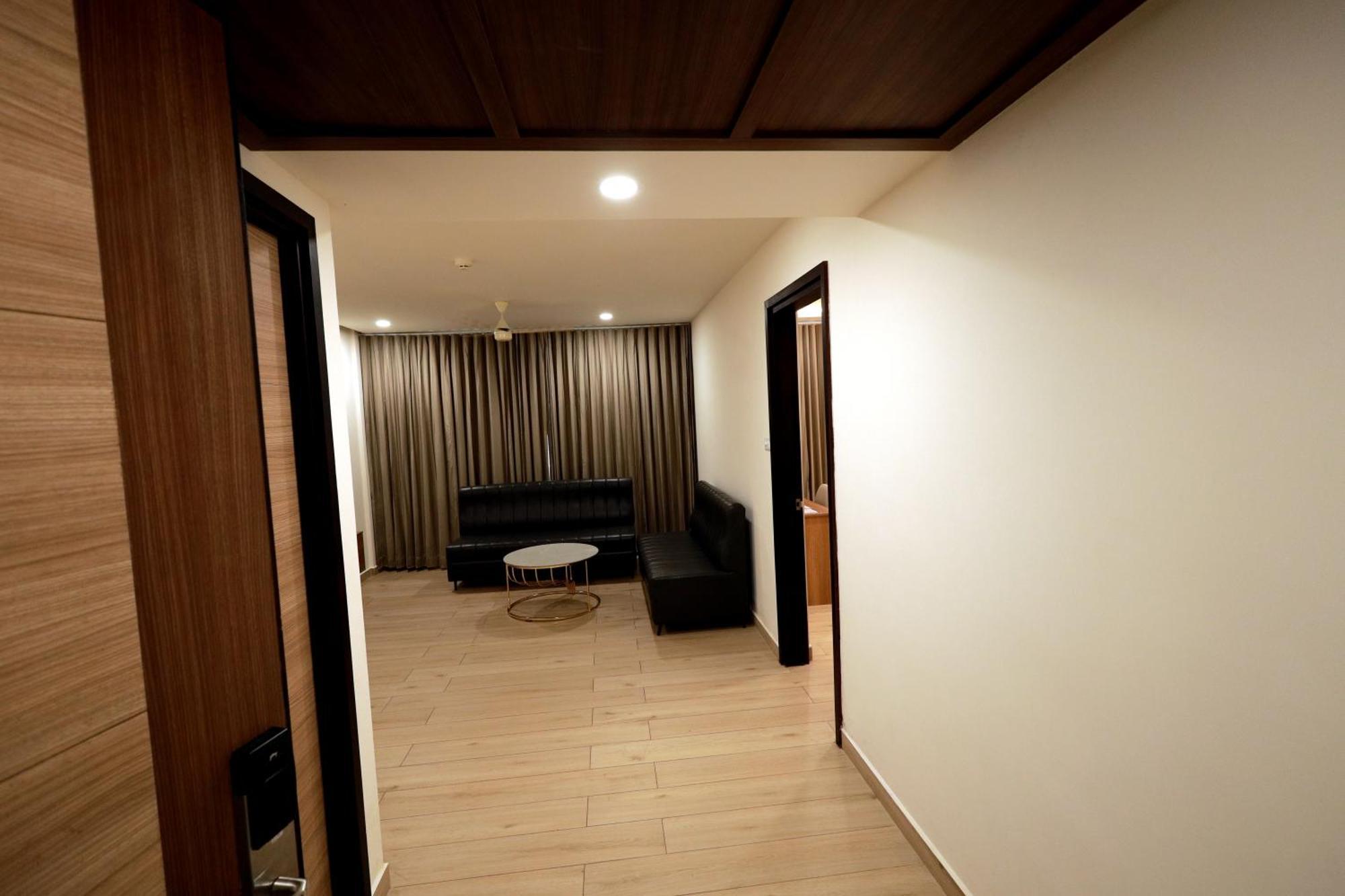 Viraj Retreat Hotel Mundrothuruth Екстериор снимка