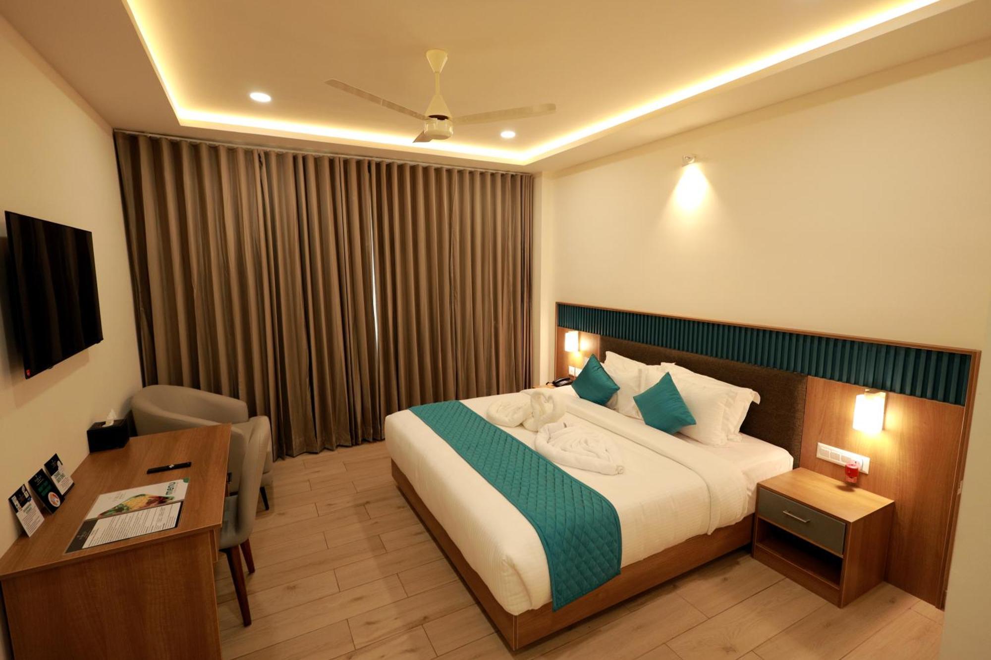 Viraj Retreat Hotel Mundrothuruth Екстериор снимка