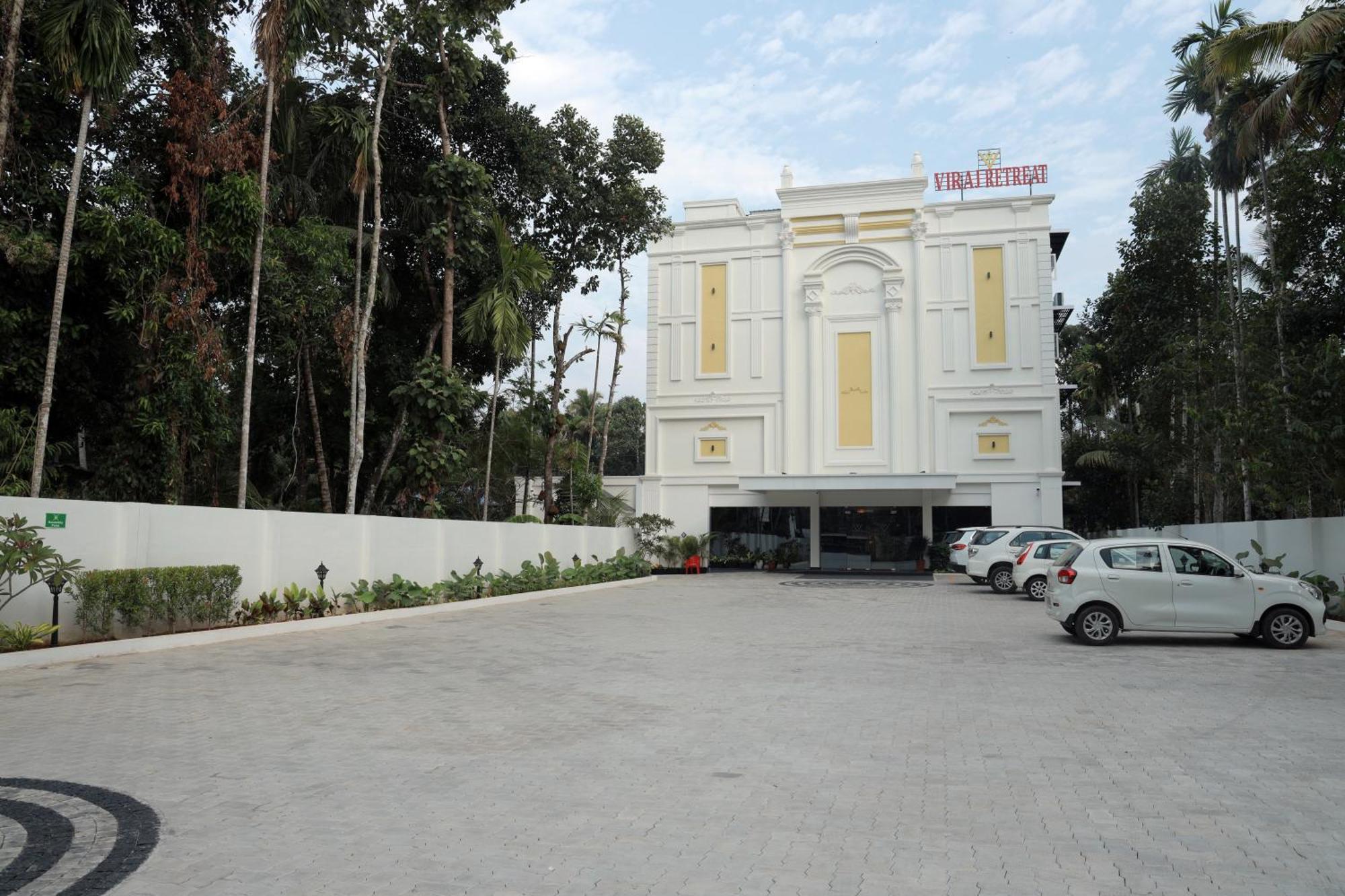 Viraj Retreat Hotel Mundrothuruth Екстериор снимка