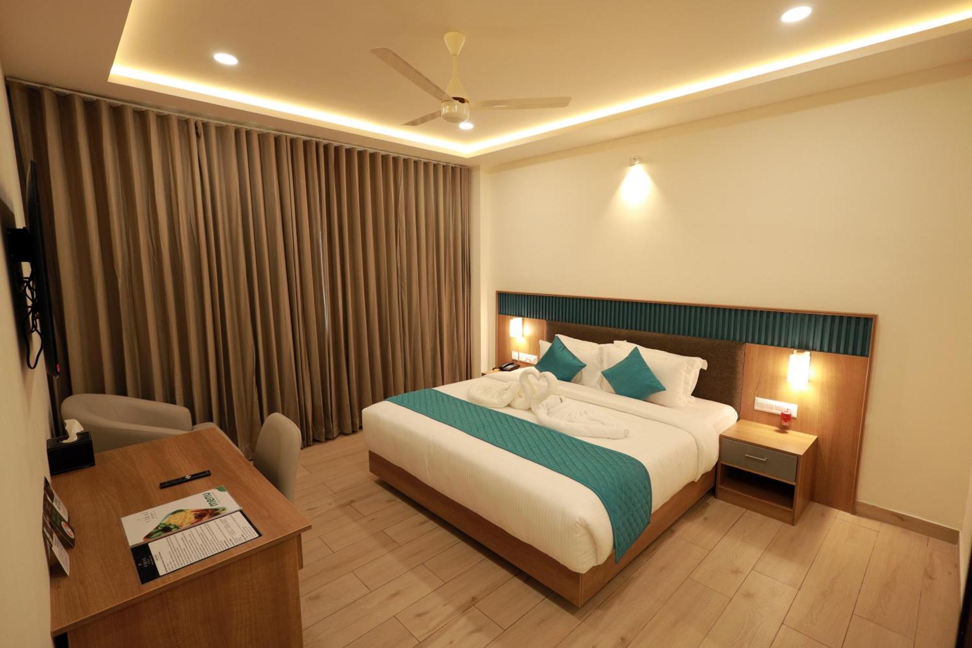 Viraj Retreat Hotel Mundrothuruth Екстериор снимка